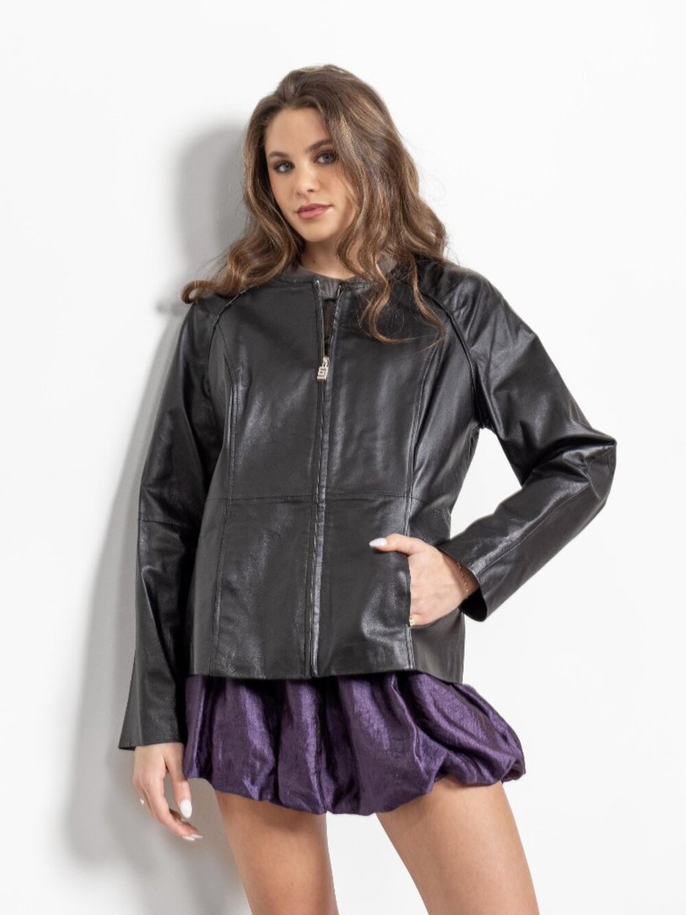BLACK LEATHER JACKET Vintage Coat 2000's Y2K / Small Medium
